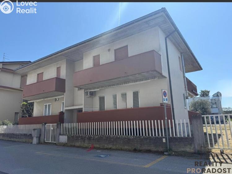Prodej bytu 3+KK Via Gorizia,Alba Adriatica,Itálie č. 2