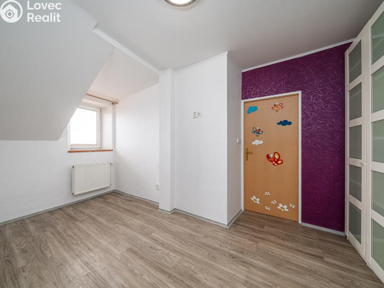Prodej bytu 3+1 Olomouc, Chválkovická č. 14