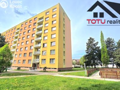 Prodej bytu 4+1 Jaroměř, Na Zavadilce č. 1