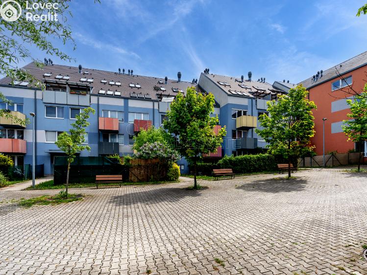 Аренда квартиры 1+KK Praha, Herlíkovická č. 10
