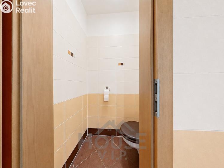 Prodej bytu 1+KK Praha, Na Výrovně č. 19