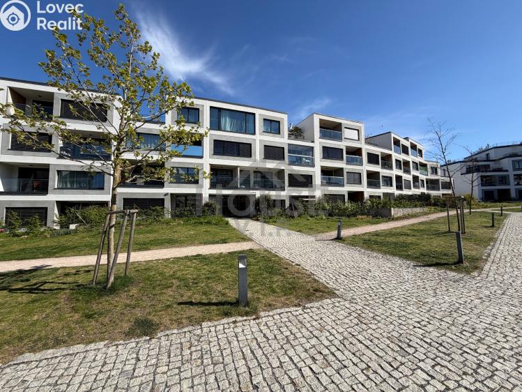 Prodej bytu 2+KK Praha, Dostalové č. 6