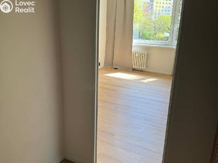 Prodej bytu 3+1 Chomutov, 17. listopadu 4628 č. 13
