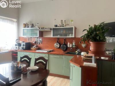 Продаж сімейного будинку Chomutov, Kadaňská č. 13