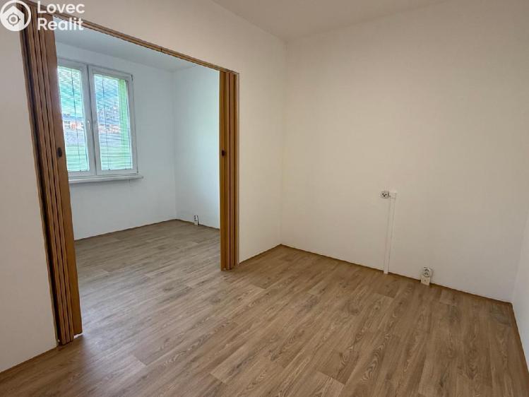 Pronájem bytu 2+1 Bílina, Sídliště Za Chlumem 771 č. 5