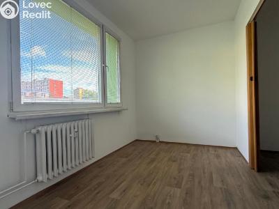 Pronájem bytu 2+1 Bílina, Sídliště Za Chlumem 771 č. 3