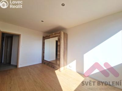 Pronájem bytu 3+KK Praha, Hlivická č. 6