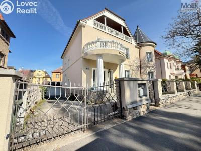 Rent atypical apartment Chomutov, Zborovská č. 1