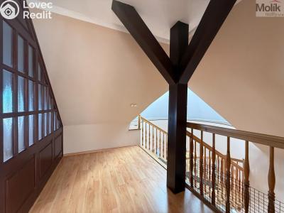 Rent atypical apartment Chomutov, Zborovská č. 31