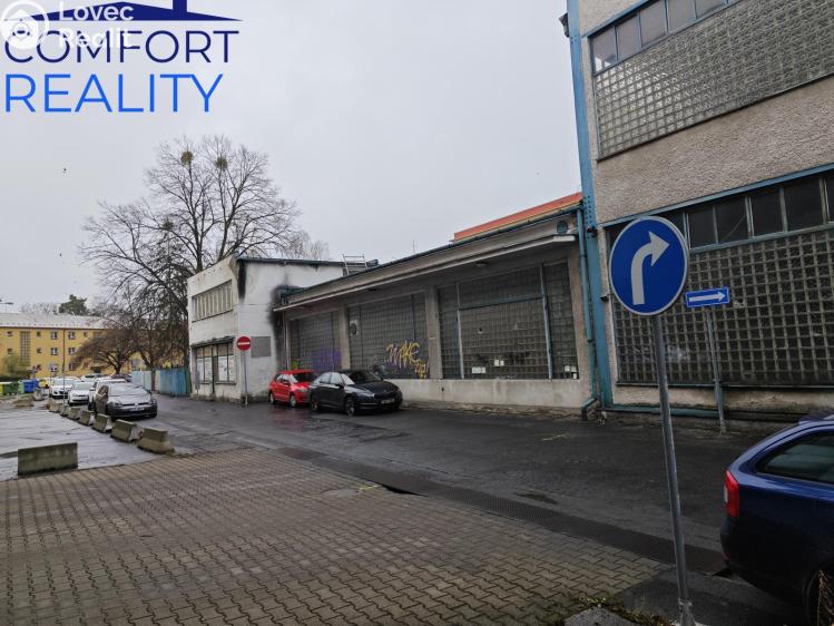 Pronájem obchodního prostoru Ostrava, Porubská 6105/25b č. 18