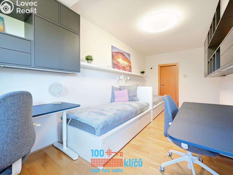 Rent apartment 3+KK Praha, Nepilova 903/1 č. 13
