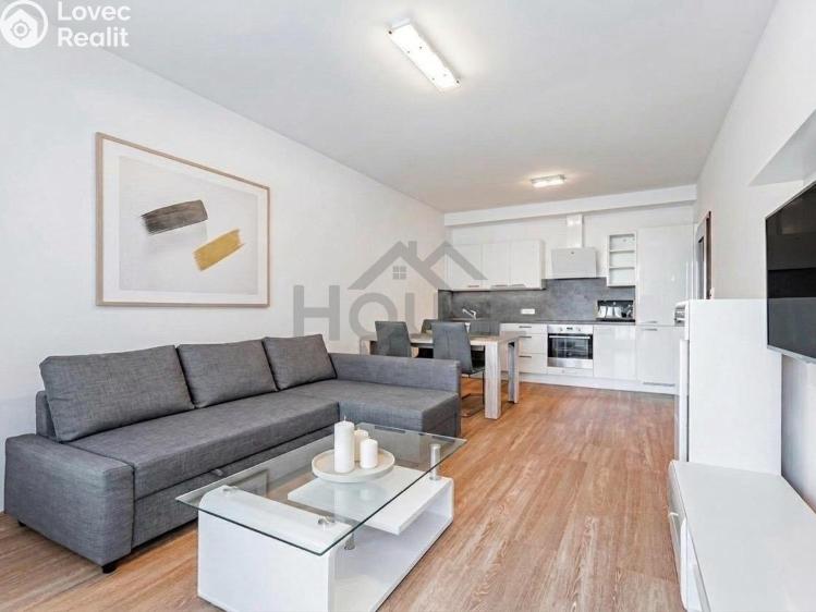Prodej bytu 2+KK Praha, Svitákova 2902/16 č. 2