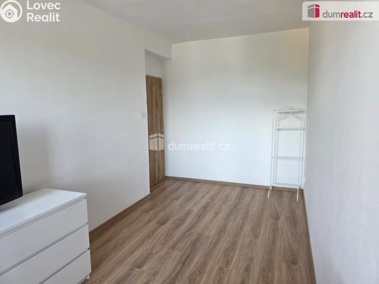Pronájem bytu 3+1 Frenštát pod Radhoštěm, Školská čtvrť č. 15