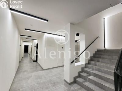Продажа квартиры 2+KK Praha, Poděbradská č. 20