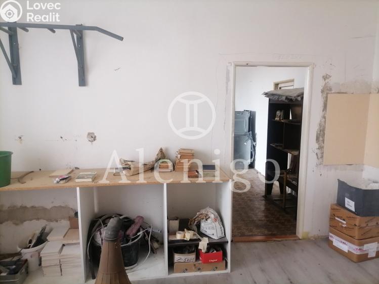 Продажа семейного дома Kostelec nad Labem, nám. Komenského č. 10