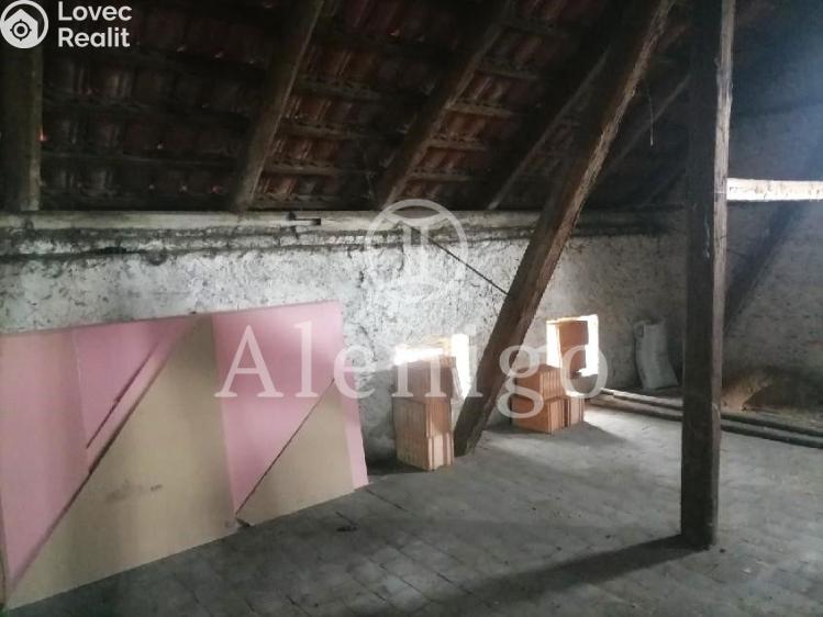 Продажа семейного дома Kostelec nad Labem, nám. Komenského č. 21
