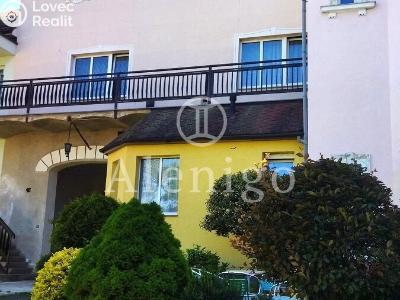 Продажа семейного дома Kostelec nad Labem, nám. Komenského č. 5