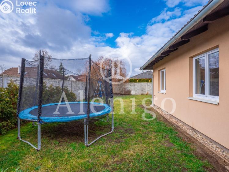 Продажа семейного дома Kostelec nad Labem, Květná č. 8