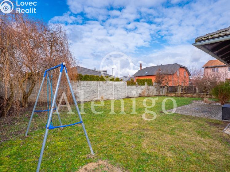 Продажа семейного дома Kostelec nad Labem, Květná č. 9