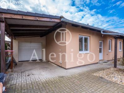 Продажа семейного дома Kostelec nad Labem, Květná č. 3