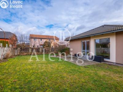 Продажа семейного дома Kostelec nad Labem, Květná č. 6