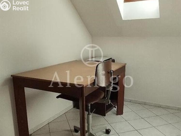 Prodej rodinného domu Praha, Nad višňovkou č. 13
