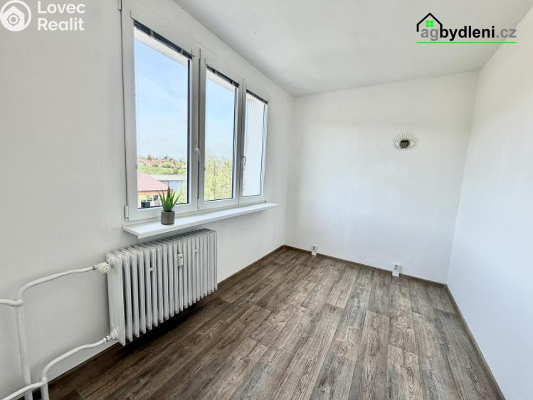 Pronájem bytu 3+1 Starý Plzenec, U Sedlce 856 č. 4