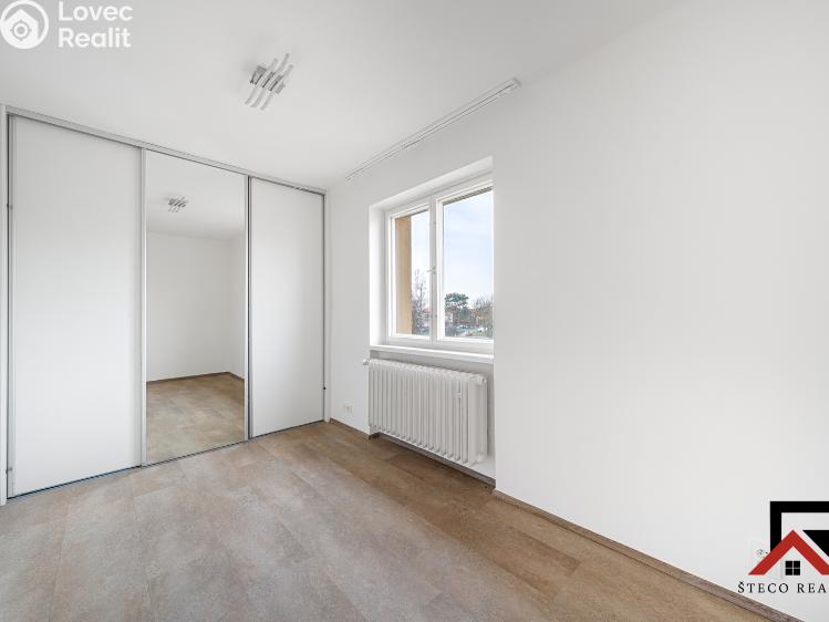 Sale apartment 3+1 Praha, Jívanská č. 15