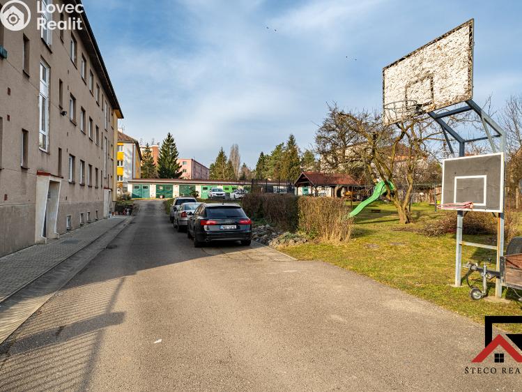 Sale apartment 3+1 Praha, Jívanská č. 24