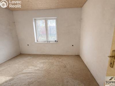 Продажа производственного цеха Strašice č. 16