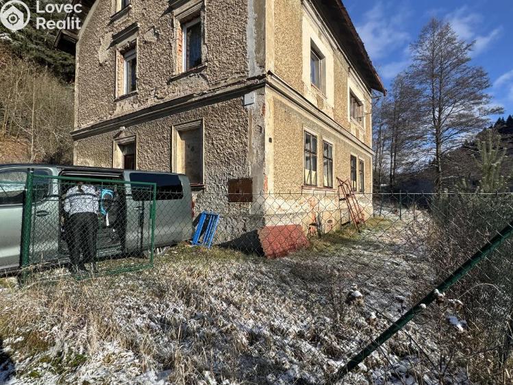 Prodej vícegeneračního domu Rotava, Nejdecká č. 3