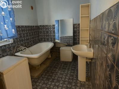 Prodej vícegeneračního domu Rotava, Nejdecká č. 24