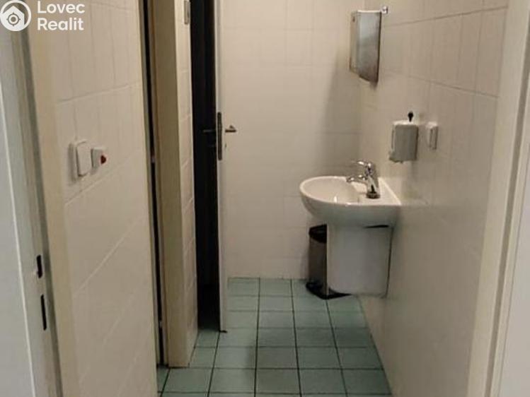Pronájem obchodního prostoru Nýrsko, Prap. Veitla 59 č. 16