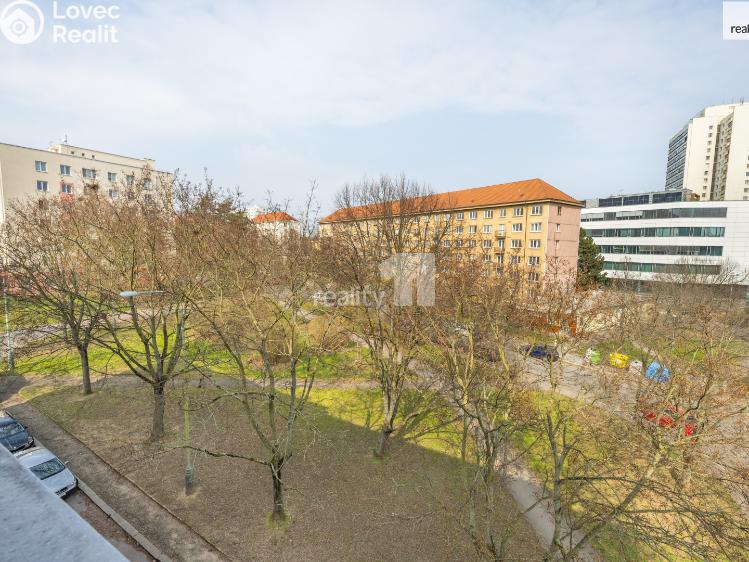 Prodej bytu 2+KK Praha 4, Sedlčanská č. 16