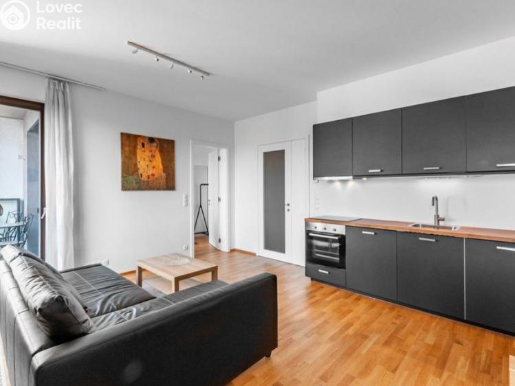 Rent apartment 2+KK Praha, Sanderova č. 3