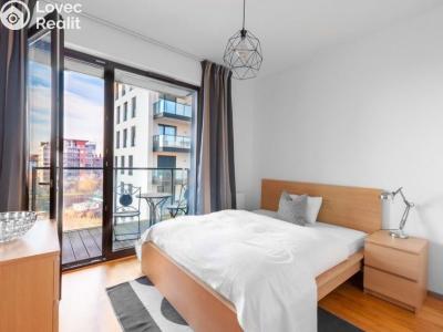 Аренда квартиры 2+KK Praha, Sanderova č. 1
