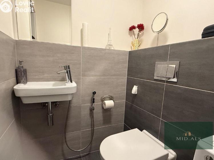 Prodej bytu 2+KK Praha, Modrého č. 12