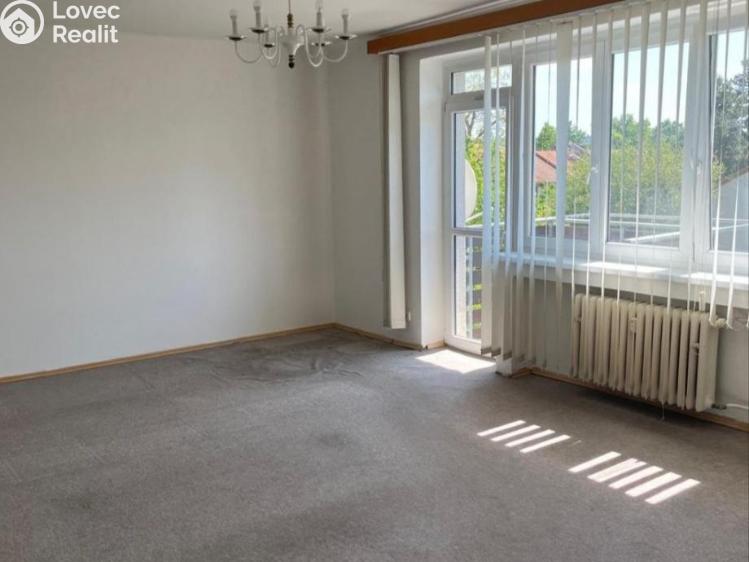 Pronájem bytu 3+1 Černé Voděrady č. 10