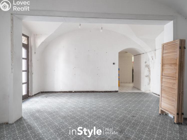 Pronájem obchodního prostoru Uherské Hradiště, Prostřední č. 5