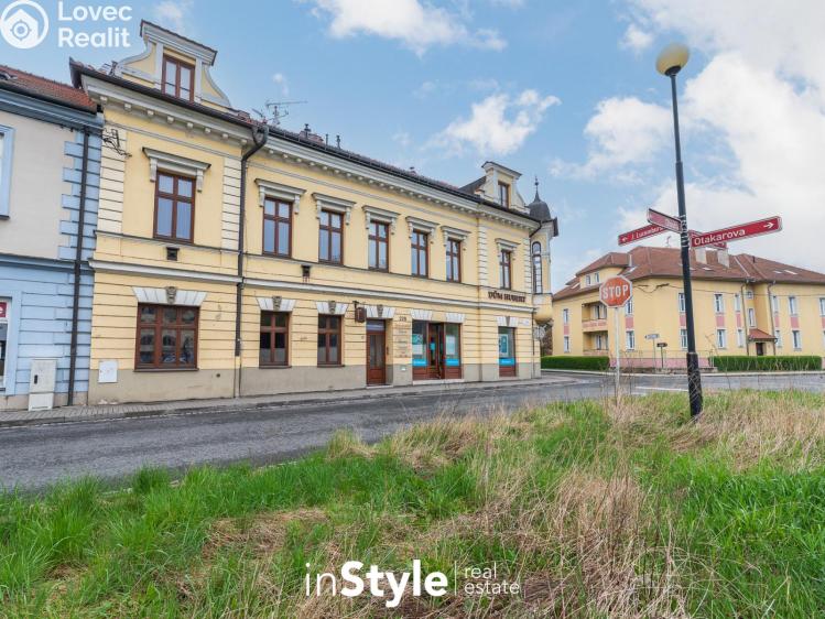 Pronájem bytu 3+1 Uherské Hradiště, Dlouhá č. 27