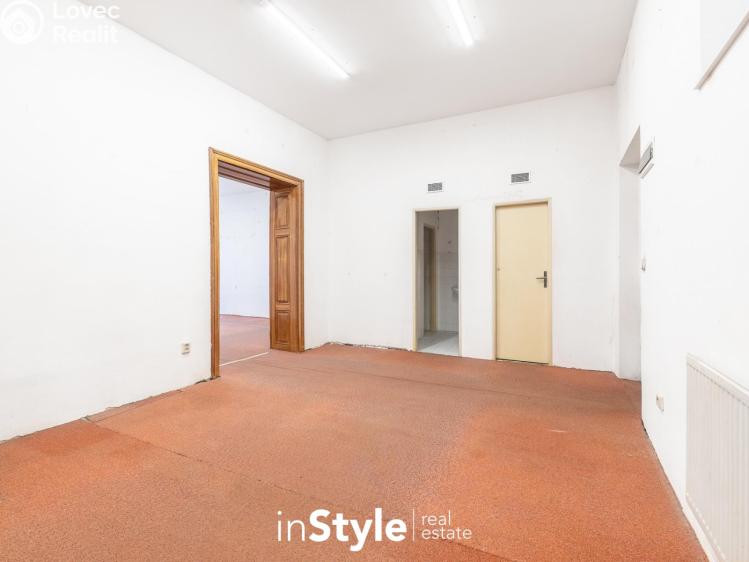 Pronájem kanceláře Uherské Hradiště, Nádražní 307 č. 13