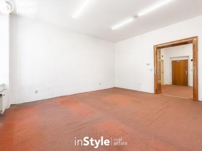 Pronájem kanceláře Uherské Hradiště, Nádražní 307 č. 5