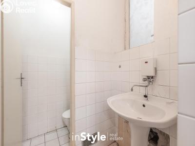Pronájem kanceláře Uherské Hradiště, Nádražní 307 č. 14