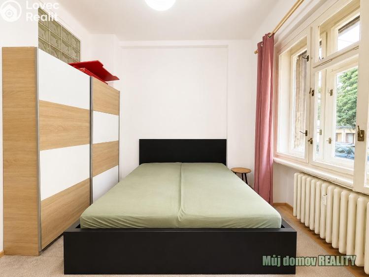 Pronájem bytu 3+1 Praha, Kouřimská 2185/9 č. 4
