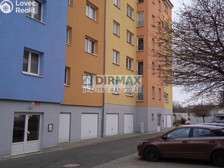 Pronájem bytu 2+KK Plzeň, Malesická 1175/2 č. 9