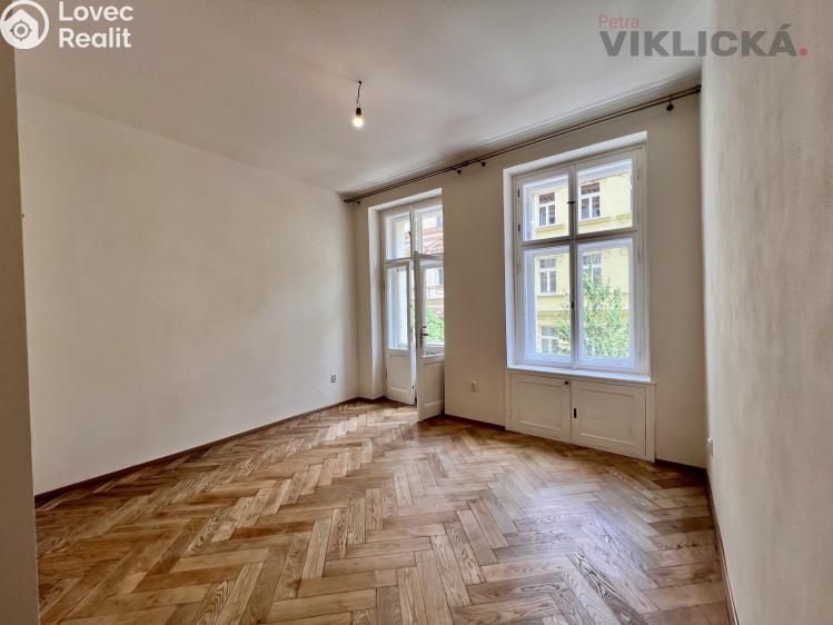 Pronájem bytu 1+1 Praha, Lublaňská 1727/27 č. 8