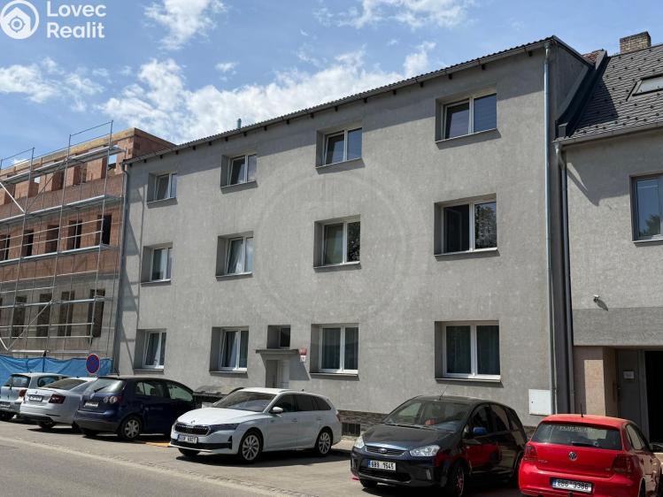 Prodej bytu 2+KK České Budějovice, Ledenická 652/10 č. 12