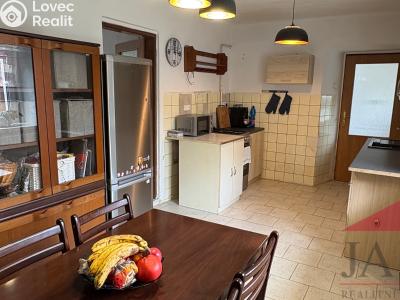 Sale family house Hrádek č. 16