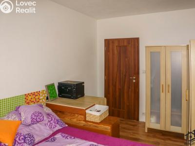 Продаж квартири 3+1 Havířov, Nákupní č. 8