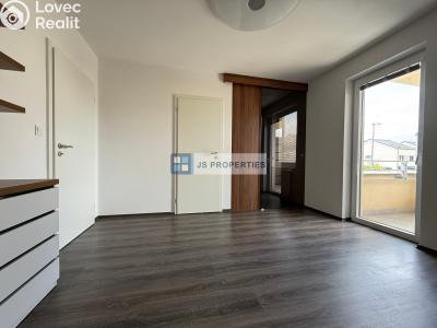 Rent apartment 5+KK Praha, Úbislavská č. 12